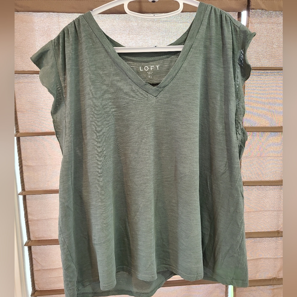 Loft t shirt